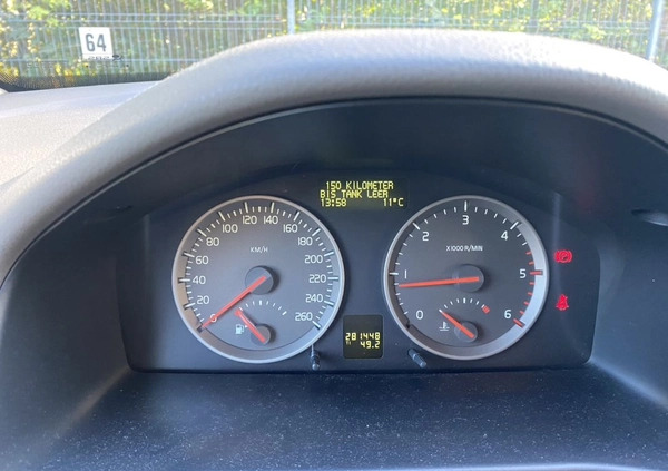 Volvo V50 cena 6500 przebieg: 285200, rok produkcji 2005 z Biała małe 46